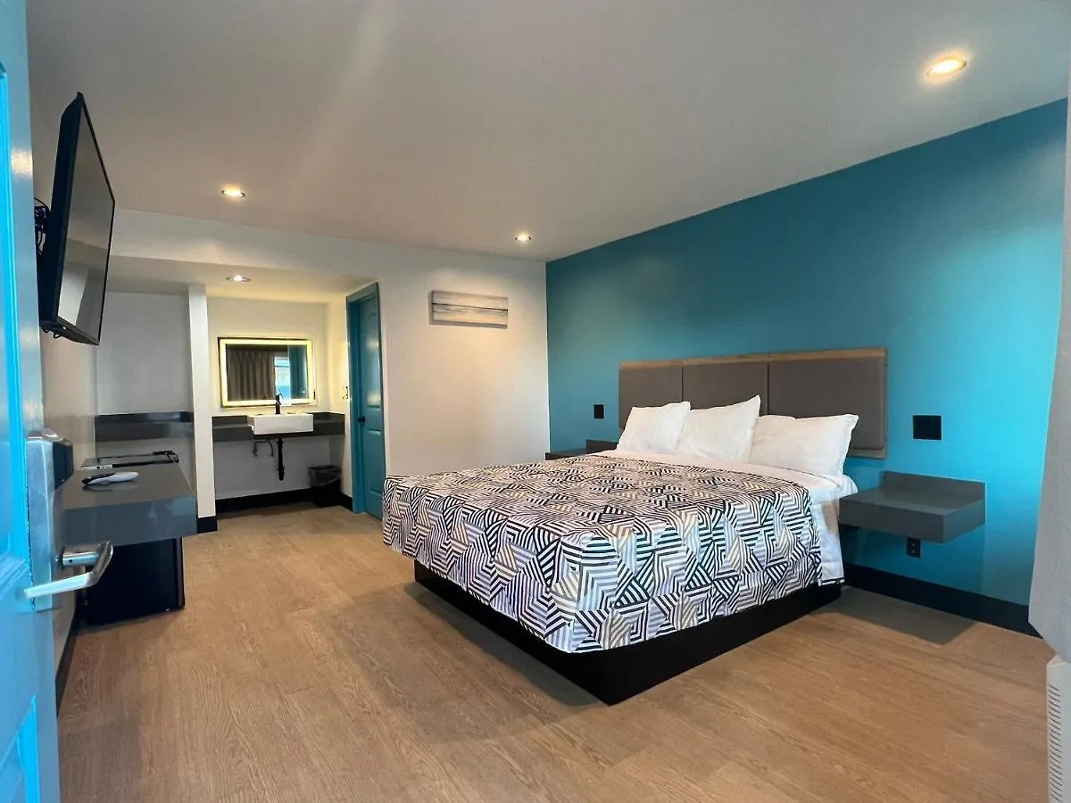 Palm Inn - Newly Renovated Rooms Inglewood 2*,  ABD